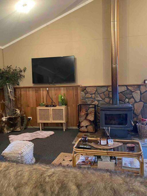 Great Lakes Wilderness Three Bedroom Home Miena Exterior foto