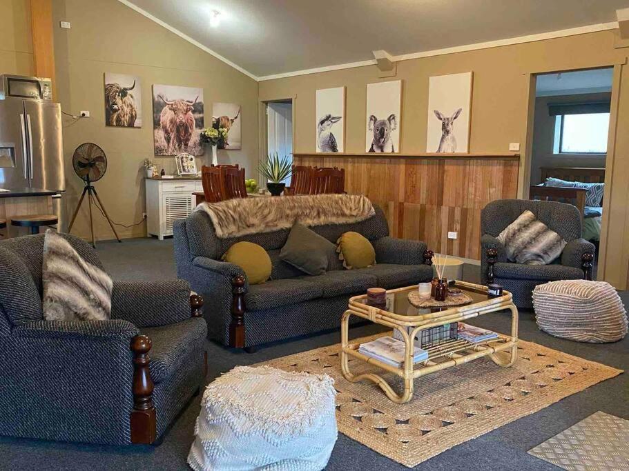 Great Lakes Wilderness Three Bedroom Home Miena Exterior foto