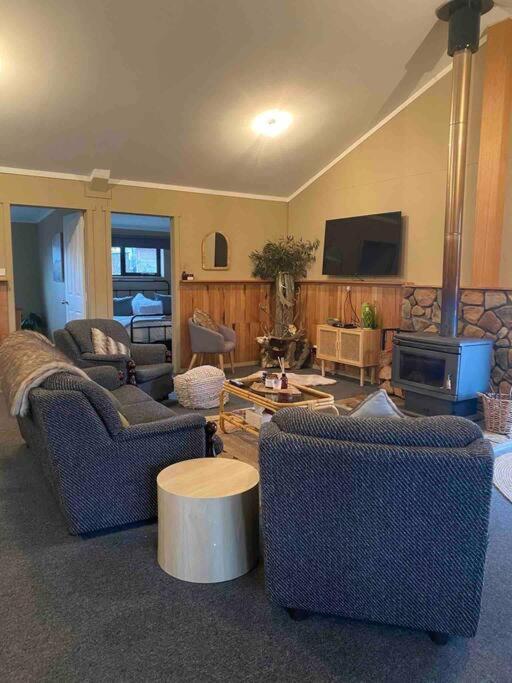 Great Lakes Wilderness Three Bedroom Home Miena Exterior foto